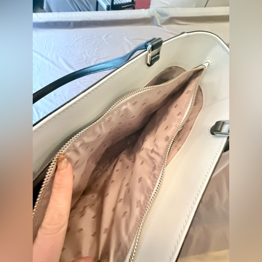 Kate Spade Saffiano Leather Colorblock Staci Laptop Large Tote Warm Beige $450 - Picture 12 of 16